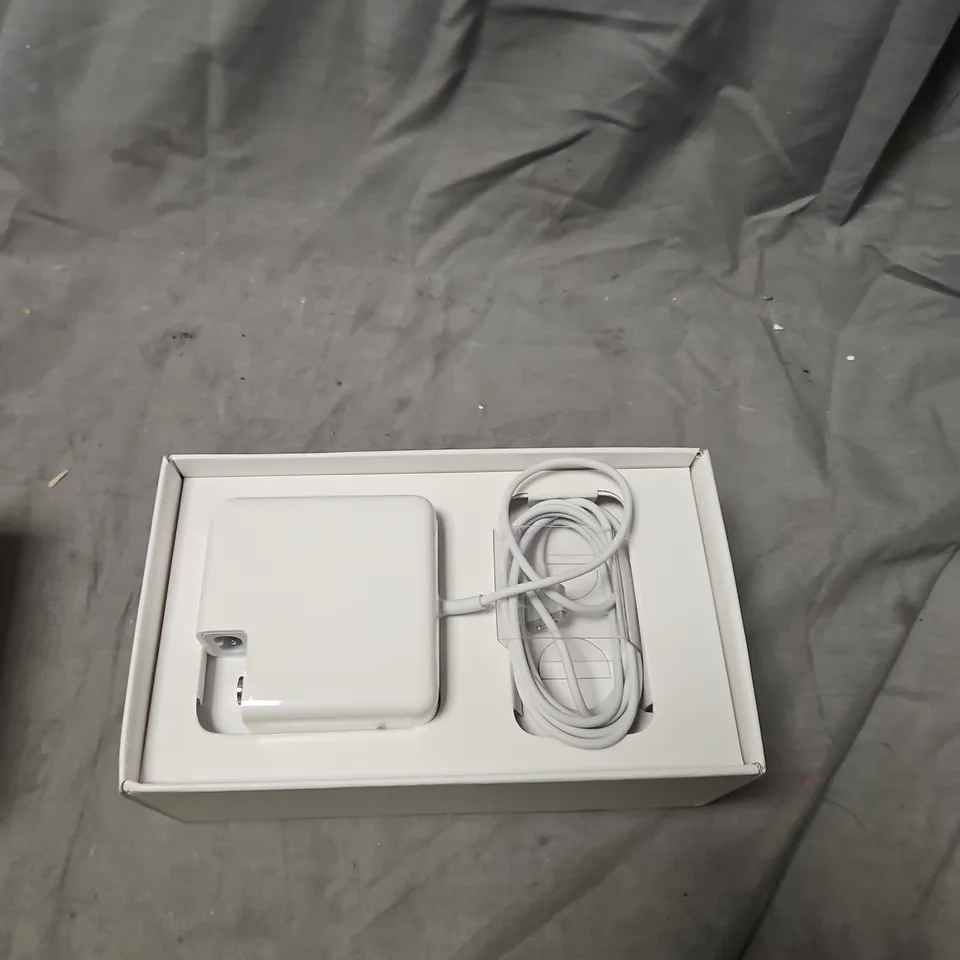APPLE 85W MAGSAFE 2 POWER ADAPTER – BOXED WITH CABLE