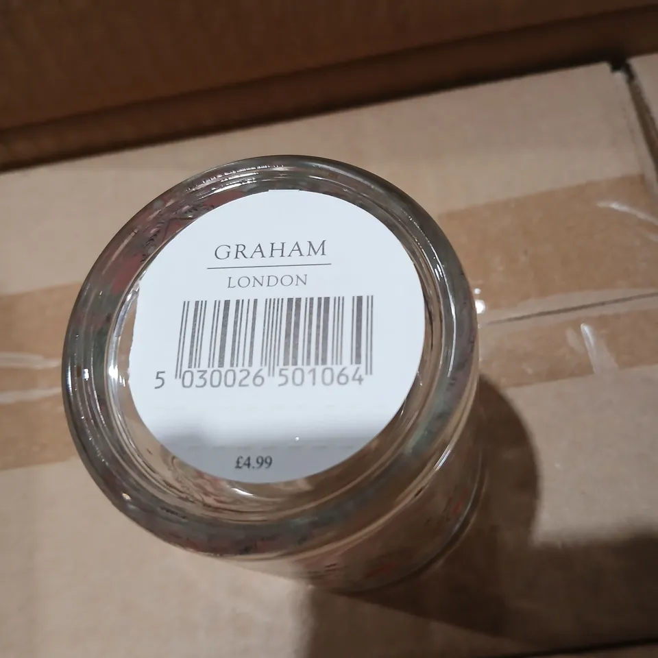 FORTY EIGHT GISELA GRAHAM LONDON GLASS TUMBLER - HEART & FLORAL PATTERN 