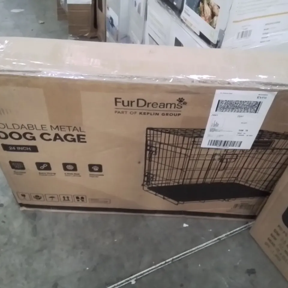 BOXED FURDREAMS 24INCH FOLDABLE DOG CAGE