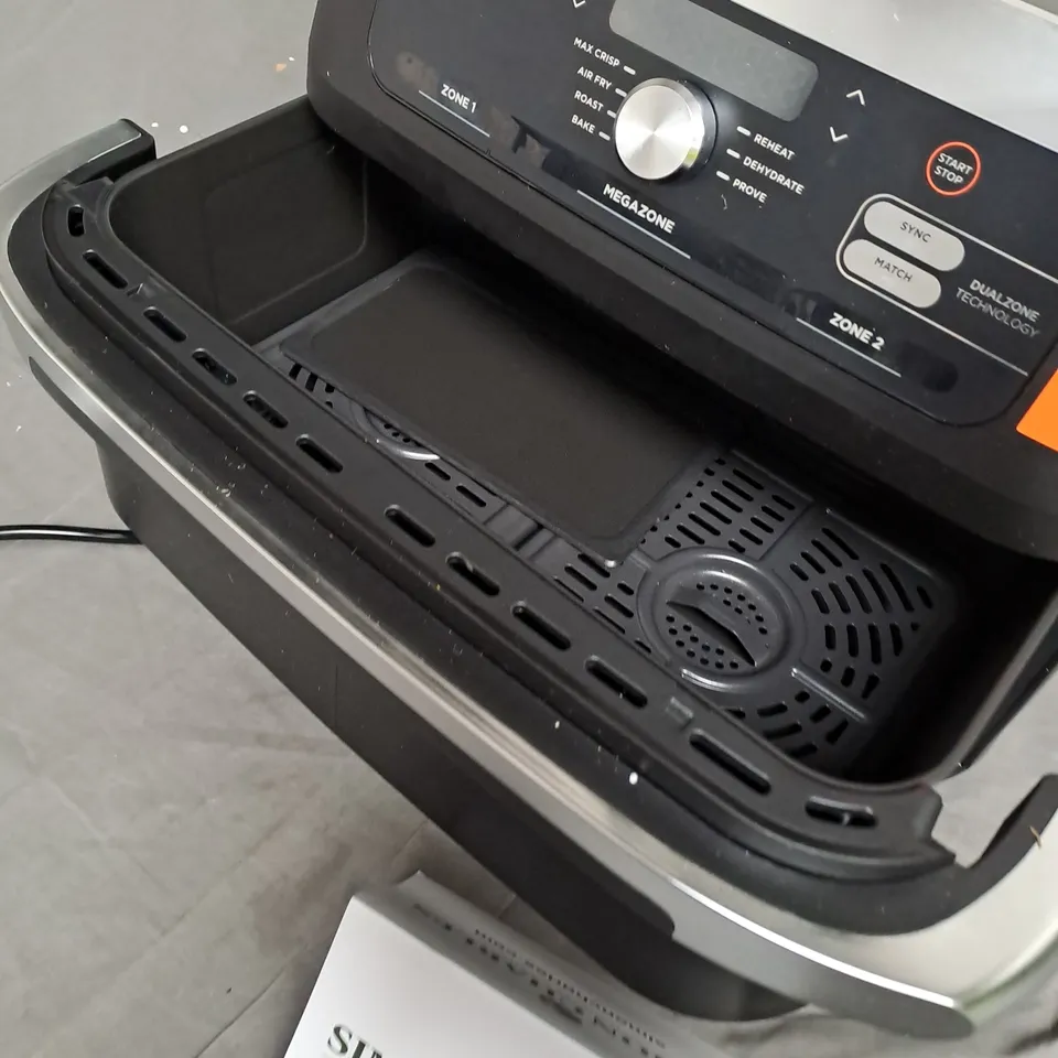 boxed NINJA10.4L FOODI FLEXDRAWER DUAL AIR FRYER IN BLACK AF500UK