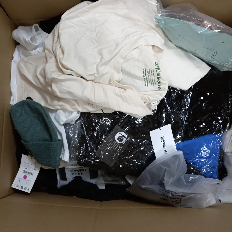 LARGE BOX OF ASSORTED CLOTHING ITEMS IN VARIOUS COLOURS AND SIZES INCLUDING TROUSERS , TOPS AND JUMPERS 