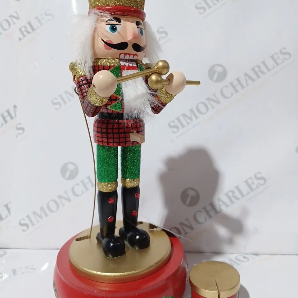 BOXED FESTIVE 32CM WOODEN ANIMATED MUSICAL NUTCRACKER