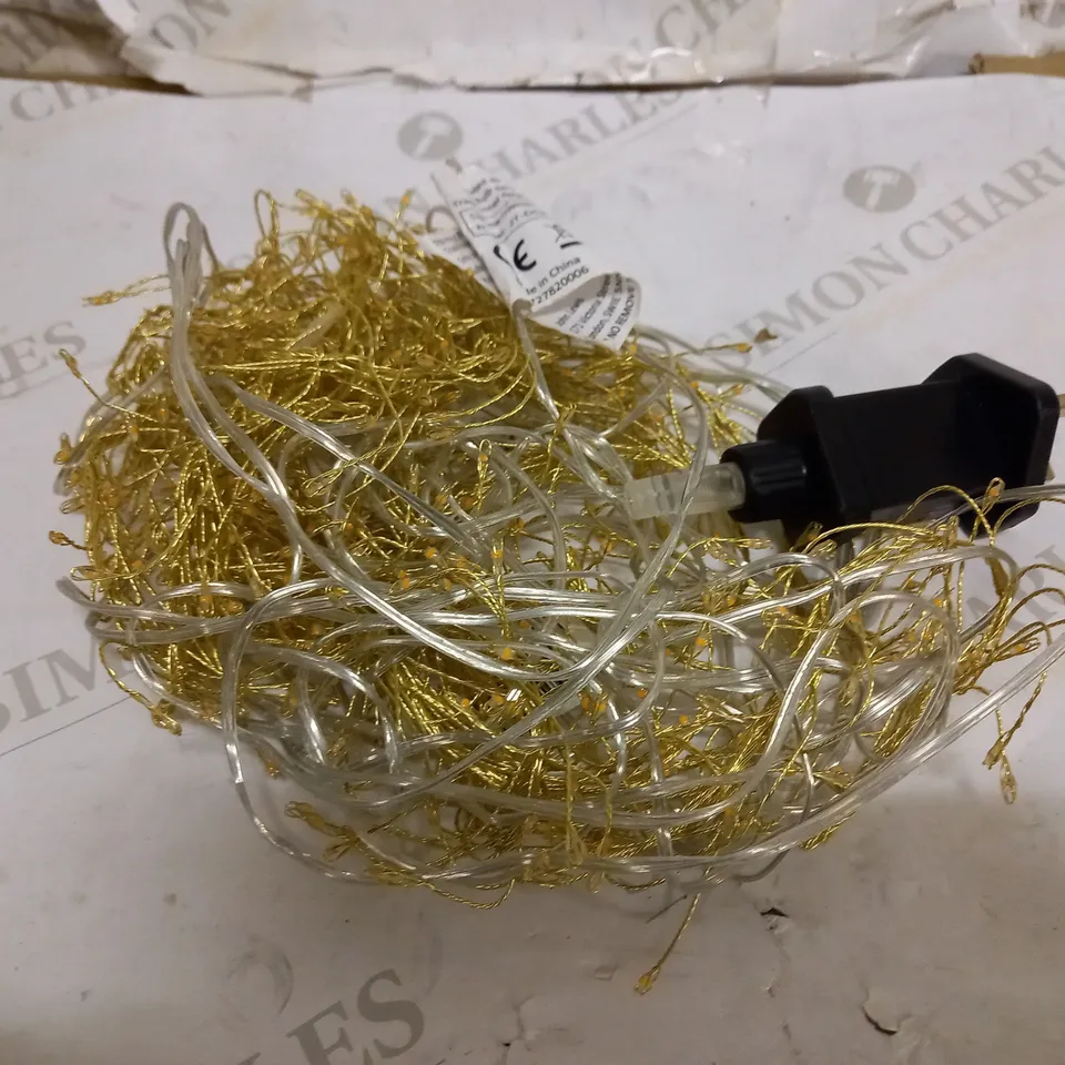 JOHN LEWIS OUTDOOR/INDOOR 640 LIGHTS UNBOXED