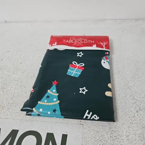BOX OF APPROXIMATELY 12 ASSORTED ITEMS INCLUDING CHRISTMAS TABLE CLOTH , CHRISTMAS SCENTED CANDLE AND PUMPKIN HALLOWEEN INFLATABLE