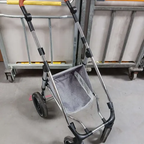 MAMAS & PAPAS GREY PUSH CHAIR 