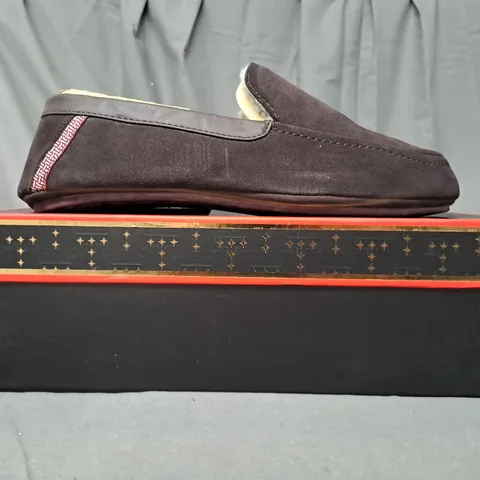 BOXED PAIR OF TED BAKER VALLANT FAUX FUR LINED SLIP-ON SHOES IN BROWN UK SIZE 11