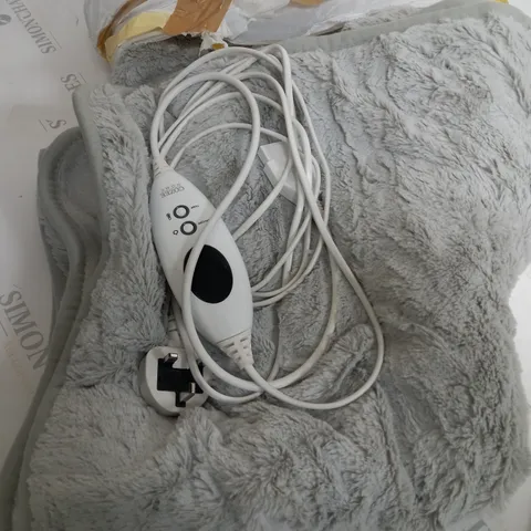 COZEE HOME VELVETSOFT HEATED THROW IN LIGHT GREY