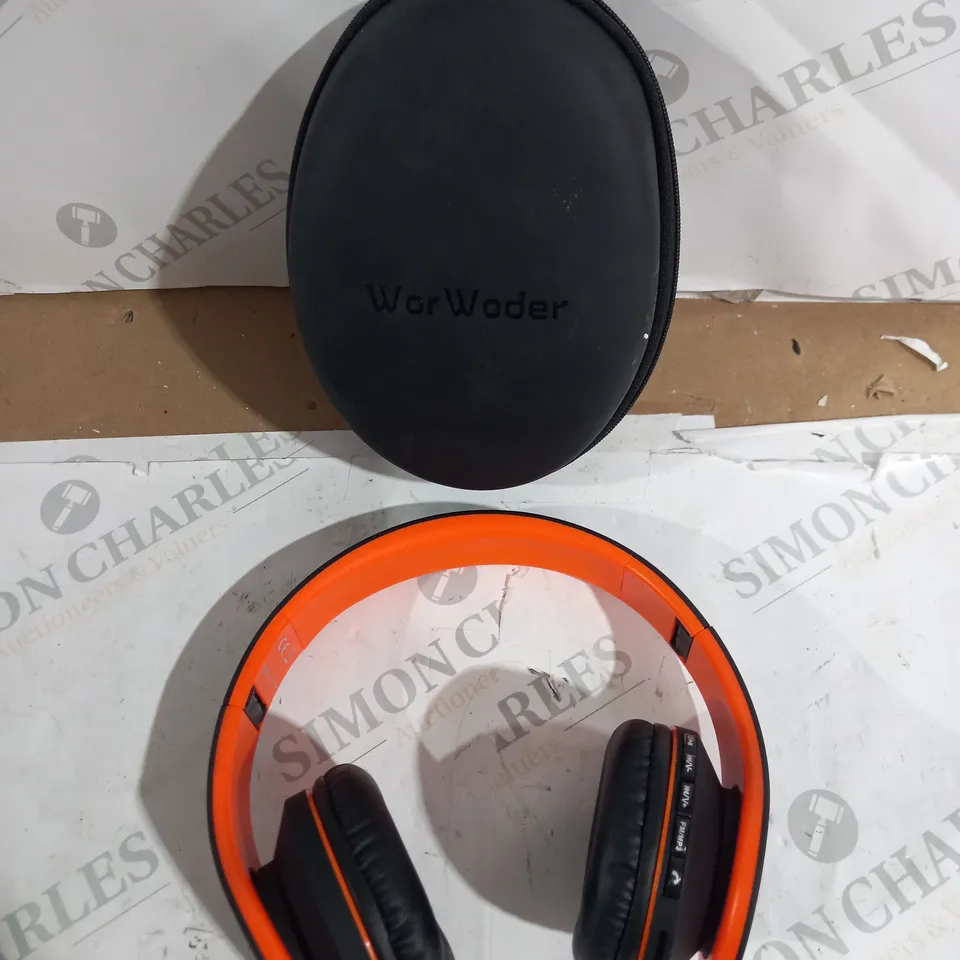 LH-811 MULTIFUNCTIONAL WIRELESS HEADPHONES 