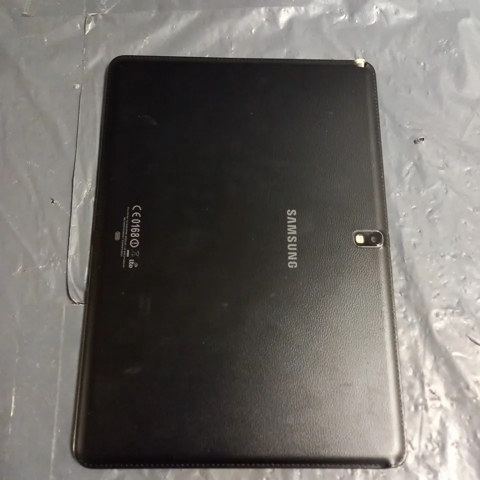 SAMSUNG GALAXY NOTE 10.1 2014 EDITION TABLET IN BLACK