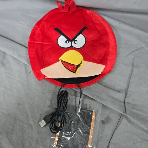 APPROXIMATELY 30 ANGRY BIRDS HAND WARMING PADS