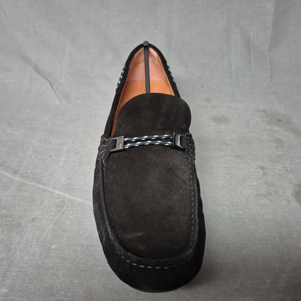 BRAND NEW BOXED PAIR OF HUGO BOSS LOAFERS IN BLACK UK SIZE 12