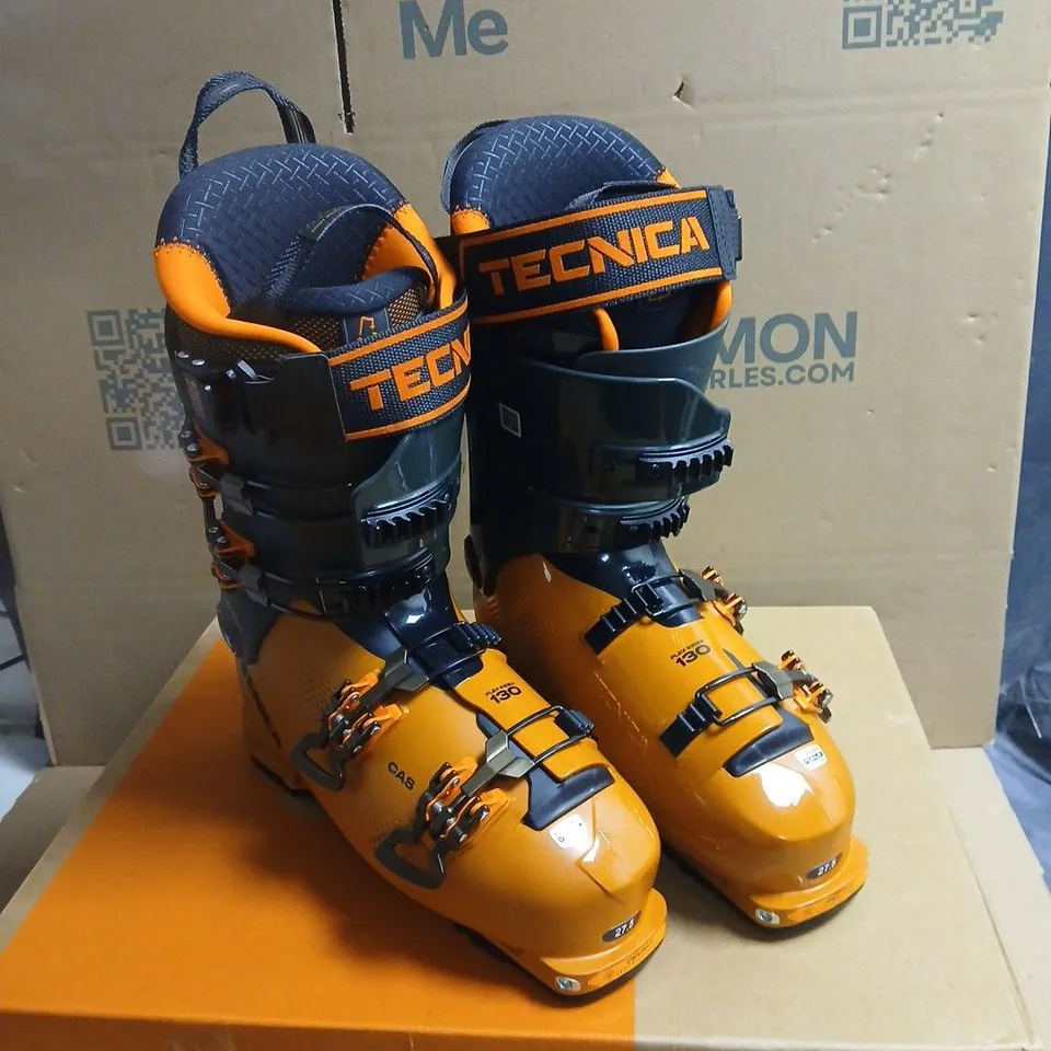 TECNICA COCHISE 130 DYN GW SKI BOOTS – UK 8, 27.5 MONDO, ORANGE/BLUE BOXED