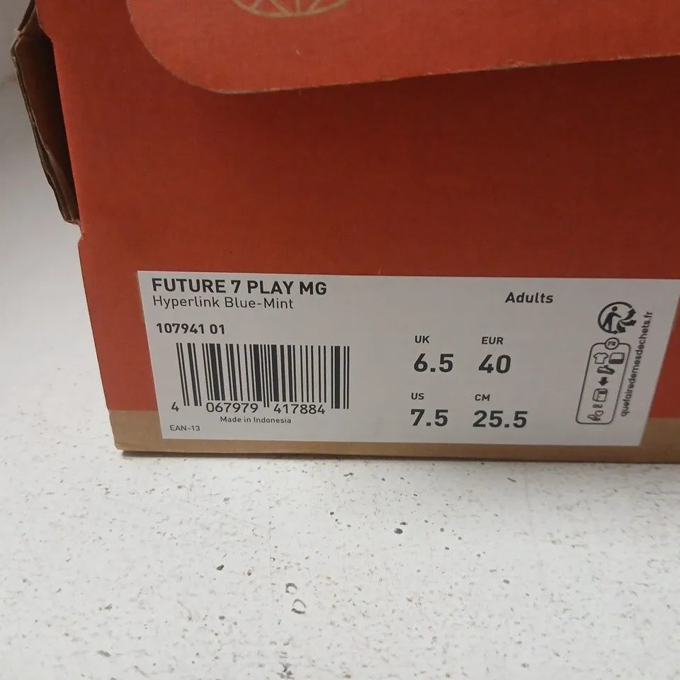 PUMA FUTURE 7 PLAY MG FOOTBALL BOOTS – HYPERLINK BLUE-MINT, UK 6.5 (EU 40)