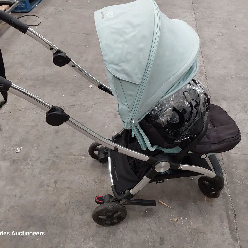 MAMAS & PAPAS AIRO STROLLER