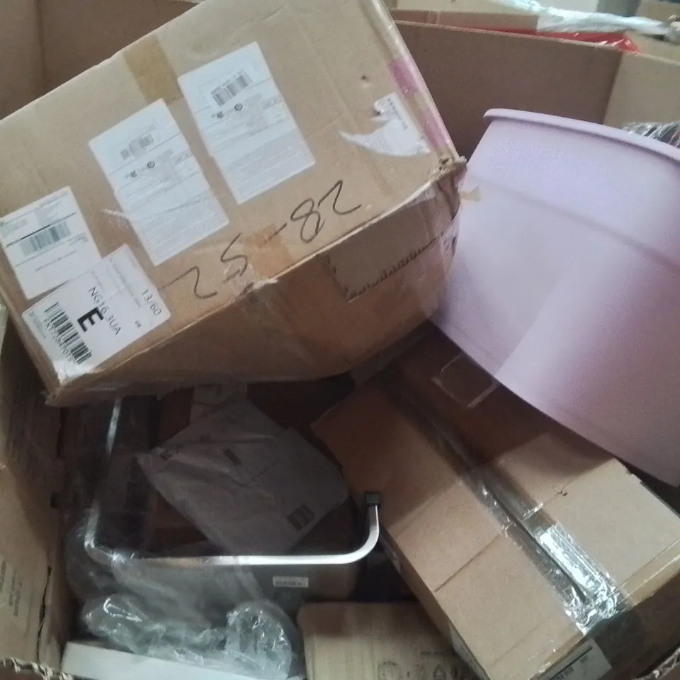 PALLET OF ASSORTED HOUSEHOLD GOODS AND PRODUCTS TO INCLUDE;AIR COOLER,TRASH CAN,POPUP TENT