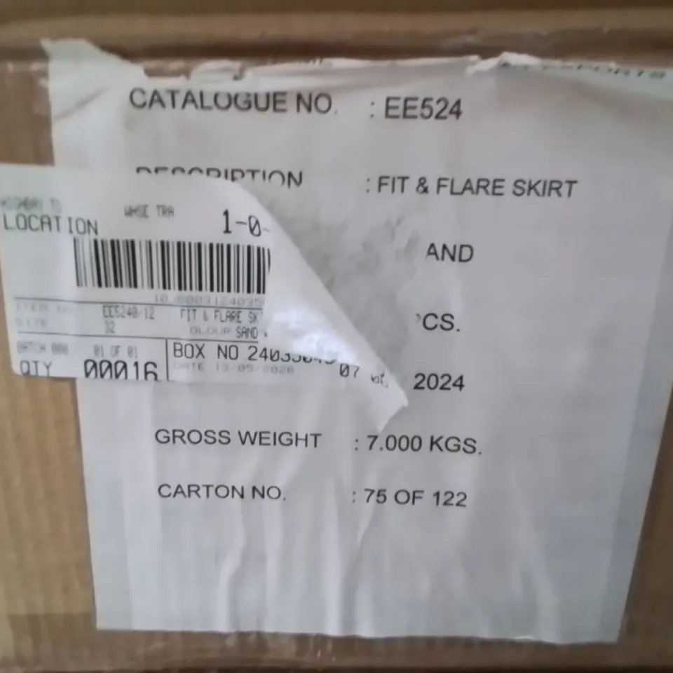 BOXED BRAND NEW APPROXIMATELY 20 JD WILLIAMS SAND FIT AND FLARE SKIRT SIZE 32
