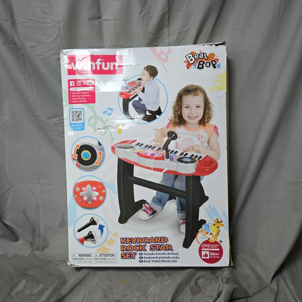 WINFUN KEYBOARD ROCK STAR SET – KIDS' TOY KEYBOARD (BOXED)