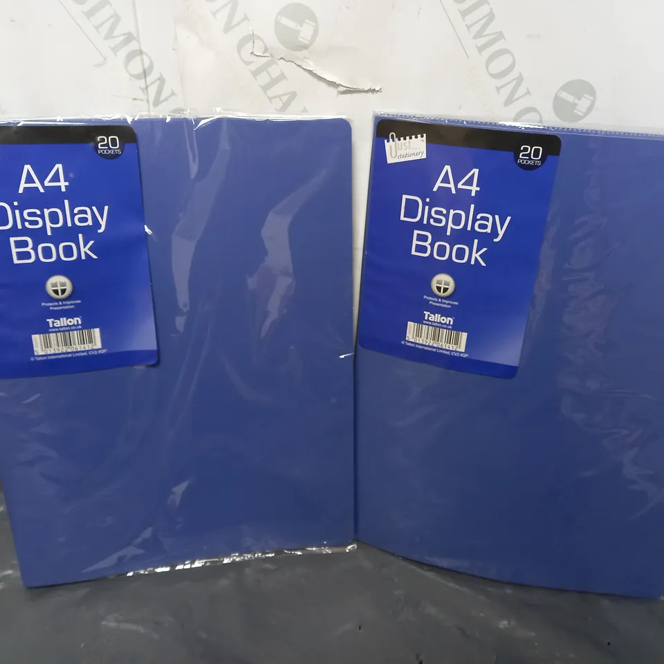 12 A4 DISPLAY BOOK 20 POCKETS IN VARIOUS COLOURS