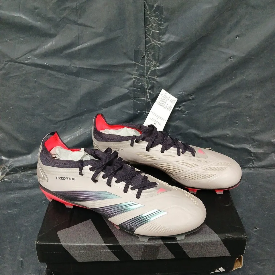 BOXED PAIR OF ADIDAS PREDATOR PRO FG UK 8.5 