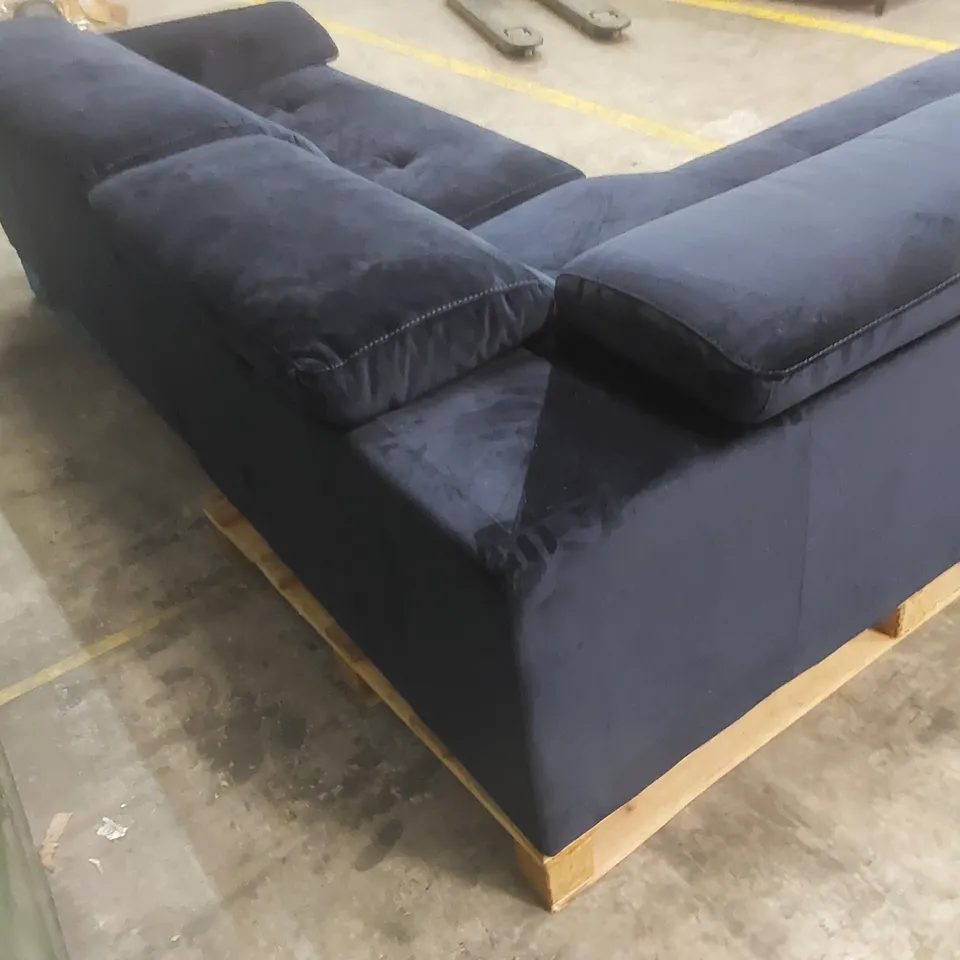 QUALITY DESIGNER ITALIAN MADE MARTINE VELVET CORNER SOFA