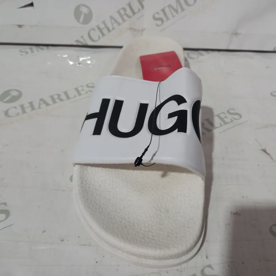 PAIR OF HUGO SLIDERS IN WHITE UK SIZE 8