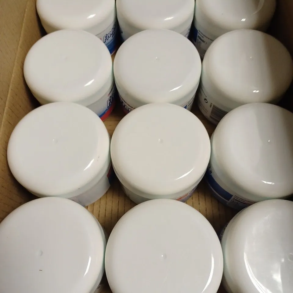 BOXED 12 X MASTERPLAN FREEZE GEL 