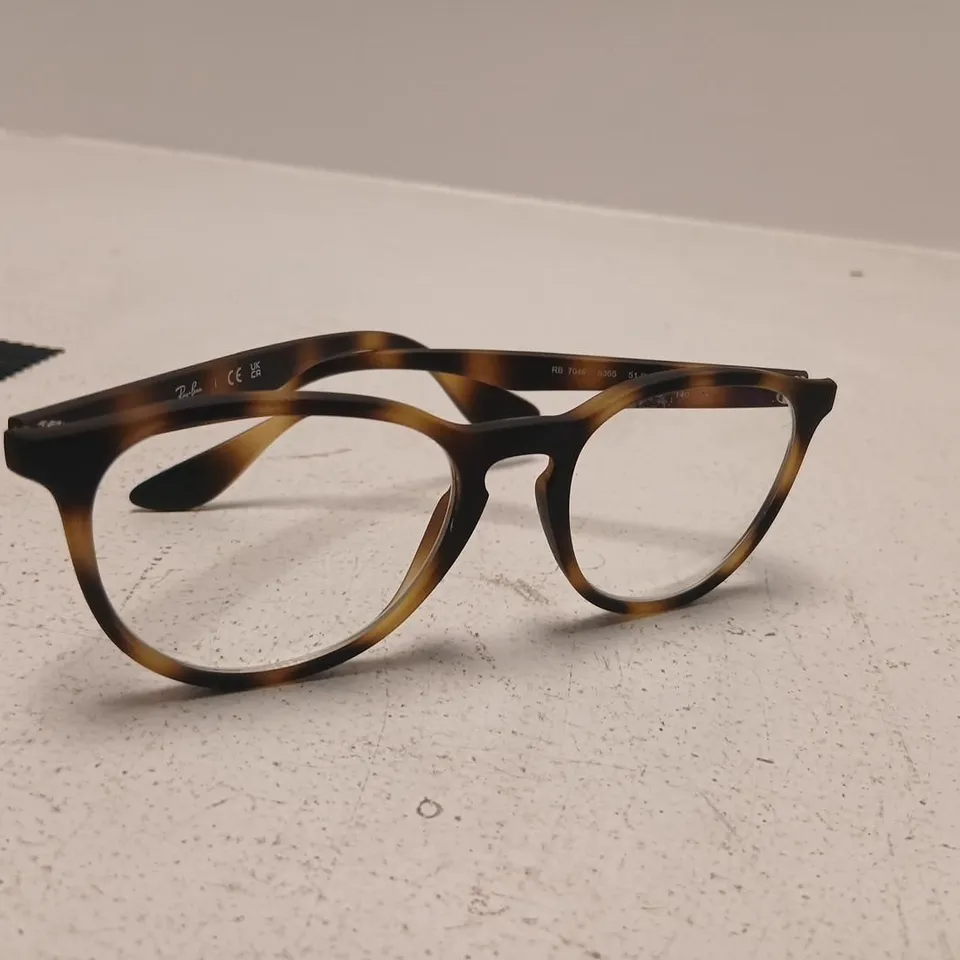 RAY-BAN RB7046 EYEGLASSES – TORTOISESHELL, WITH HARD CASE