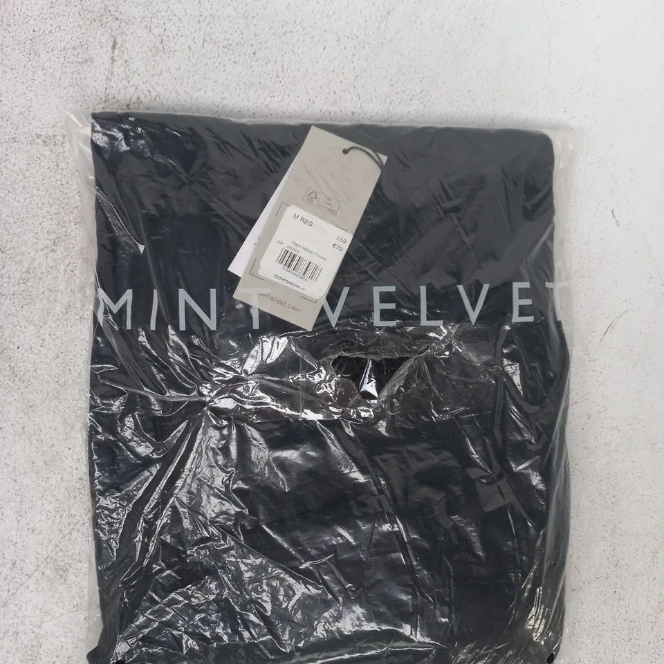 BAGGED MINT VELVET BALLOON TROUSERS IN BLACK SIZE MEDIUM