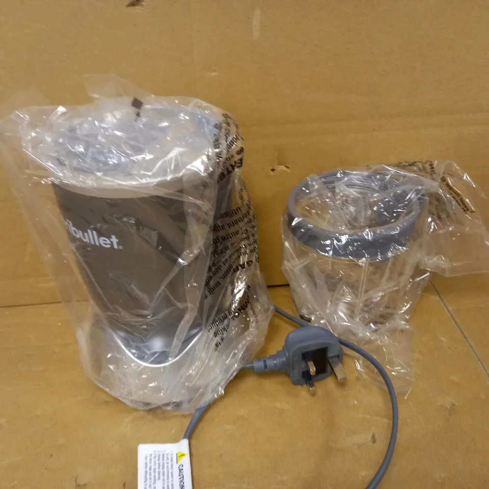 NUTRIBULLET 600 SERIES - NUTRIENT EXTRACTOR HIGH SPEED BLENDER - 600 W - GRAPHITE
