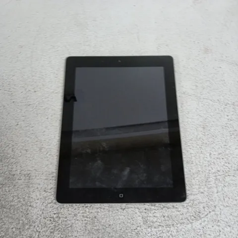 APPLE IPAD – SILVER BACK