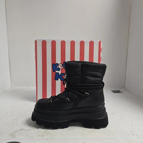 KOI BLACK PLATFORM WINTER BOOT WITH CHUNKY LUG SOLE – SIDE ZIP SIZE 8