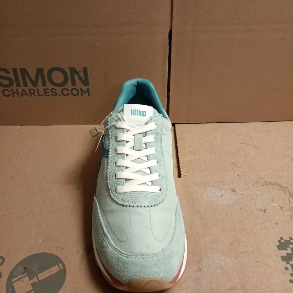 FITFLOP WOMEN’S TRAINERS – LIGHT BLUE/TEAL SIZE 9