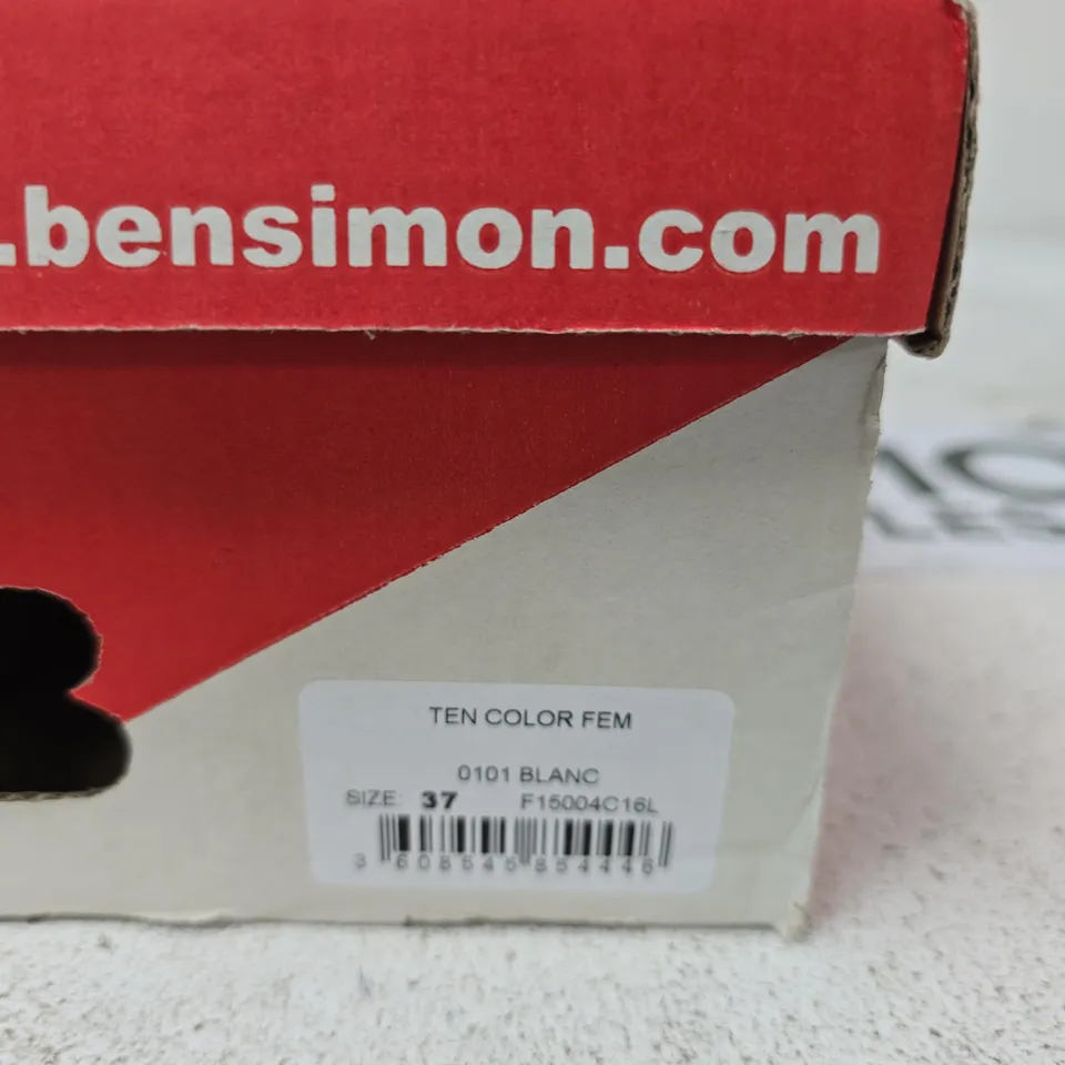 Bensimon Women's White Canvas pumps – UK4 (EU37)