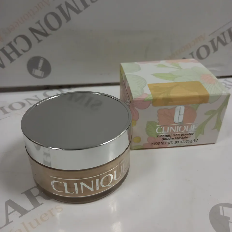 BOXED CLINIQUE BLENDED FACE POWDER
