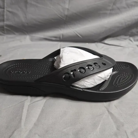 PAIR OF CROCS BAYA 2 FLIP FLOPS - UK SIZE JP