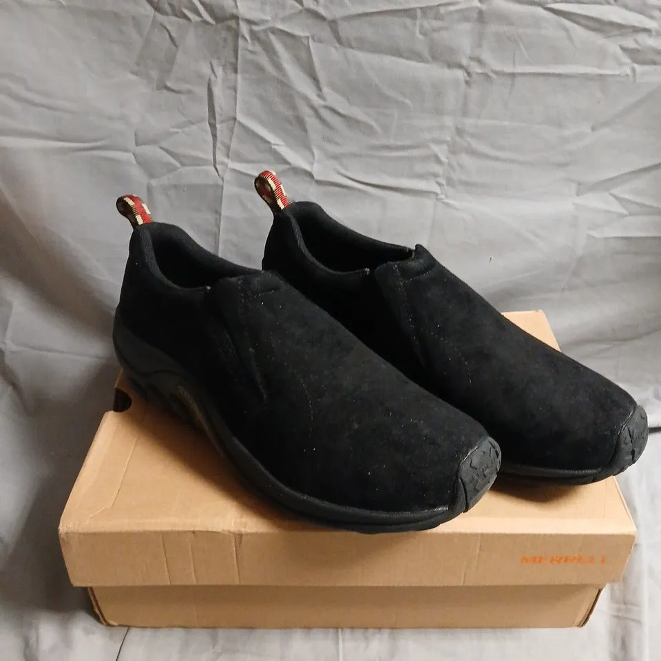 MERRELL JUNGLE MOC TRAINERS IN MIDNIGHT - 12.5