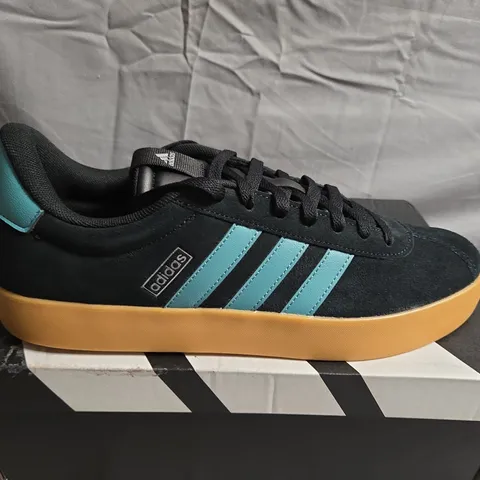 BOXED PAIR OF ADIDAS VL COURT 3.0 SHOES - UK SIZE 10.5