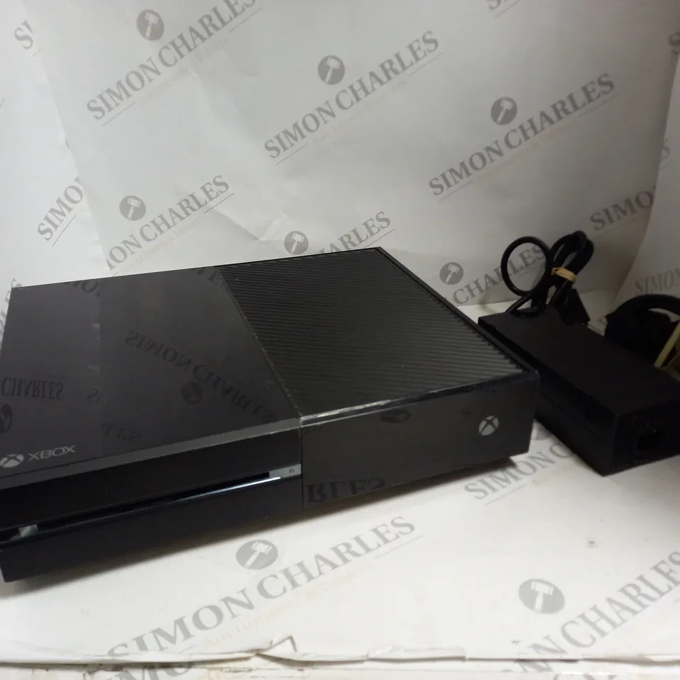 XBOX ONE CONSOLE IN BLACK 