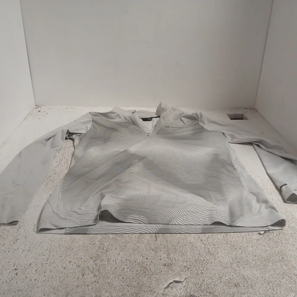 MONTERRAIN GREY/WHITE 1/4 ZIP UP TOP SIZE XL