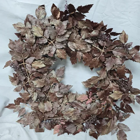 AUTUMN LEAF WREATH – ARTIFICIAL DECORATIVE WREATH