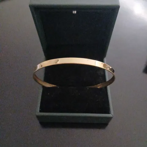 GOLD 9CT ITALIAN GOLD HINGED BANGLE 3.3G