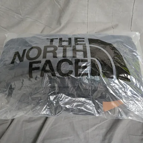 BAGGED THE NORTH FACE MEDIUM BLACK PUFFER 