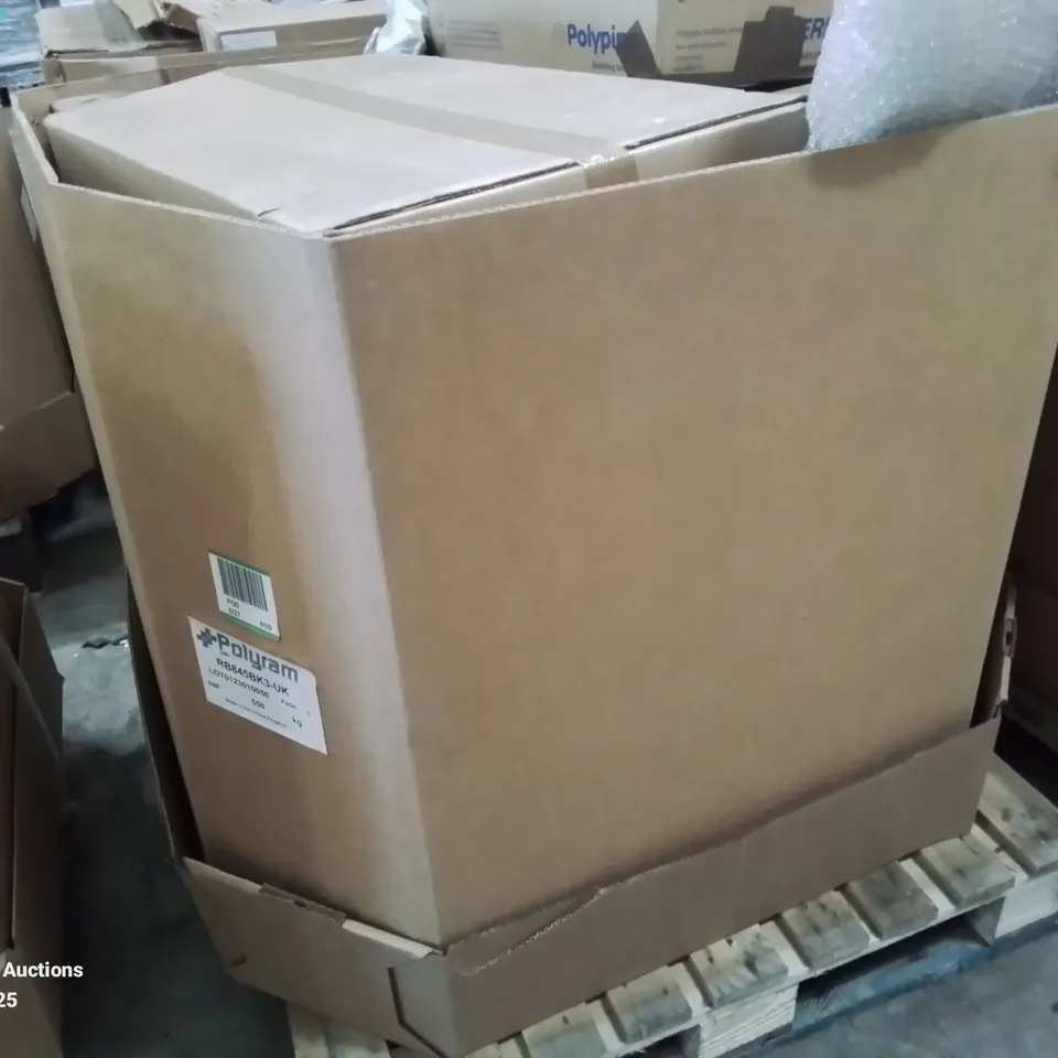 PALLET CONTAINING VARIOUS ASSORTED ITEMS TO INCLUDE: