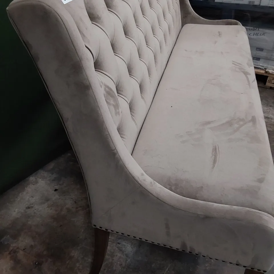 DESIGNER UPHOLSTERED BUTTONED BACK BENCH WITH STUDDED DETAIL FAWN PLUSH FABRIC