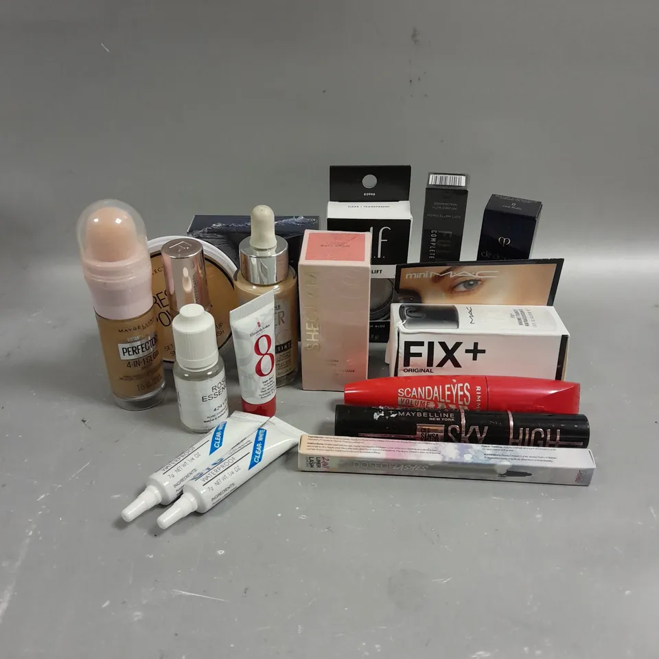 LOT OF 15 HEALTH AND BEAUTY PRODUCTS TO INCLUDE MAC MINI FIX+ SETTING SPRAY ORIGINAL (30ML), ELIZABETH ARDEN HYDRA PLAY MOISTERISER (5ML), MAYBELLINE SUPER STAY 24HR SKIN TINT IN SHADE 03 (30ML), ETC.