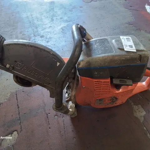 HUSQVARNA K760 CUT-N-BREAK DEEP CUT CONCRETE SAW. (NO DISC)