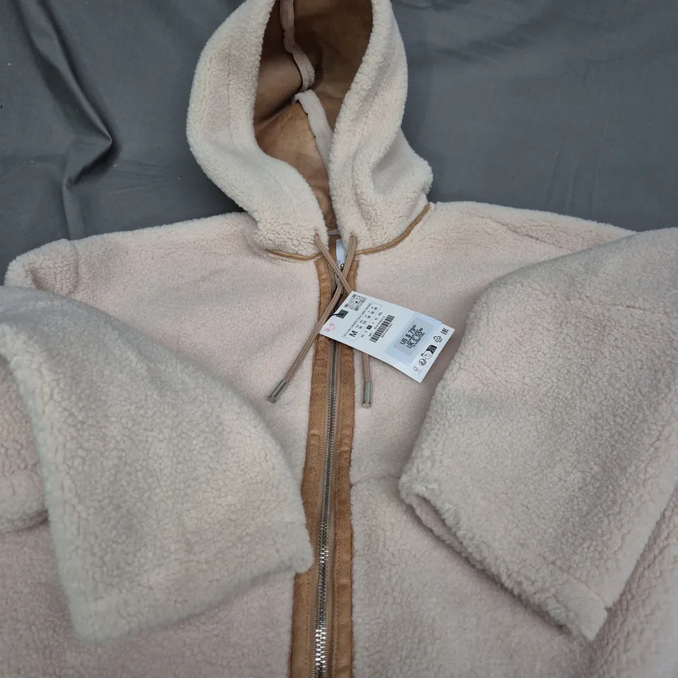 ZARA CREAM FLEECE JACKET - EUR MEDIUM