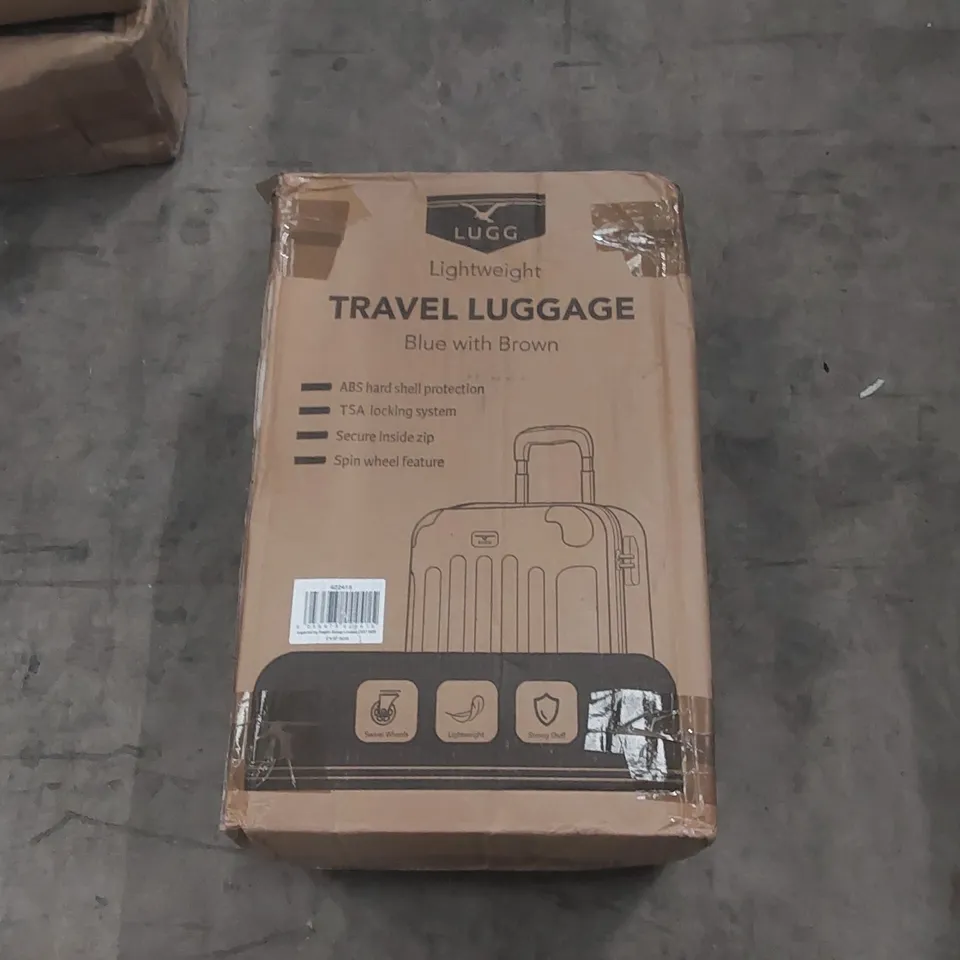 BOXED LUGG LIGHTWEIGHT TRAVEL SUITCASE 