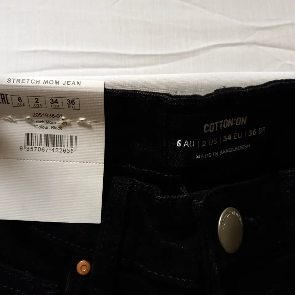 BOX OF APPROX 25 BRAND NEW COTTON:ON STRETCH MOM JEANS - BLACK SIZE AUS 6