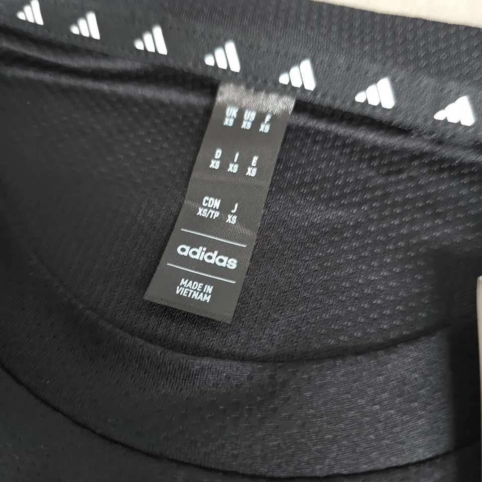 ADIDAS TRAIN TEE BLACK – REGULAR FIT XS (MEN'S)
